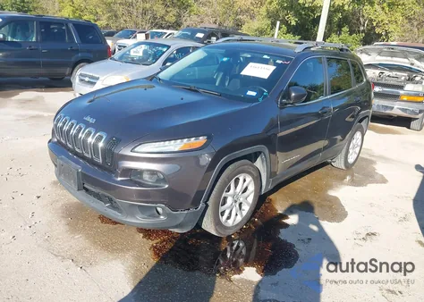 2016 Jeep Cherokee Latitude z USA, uszkodzony, nr VIN 1C4PJLCS7GW324581